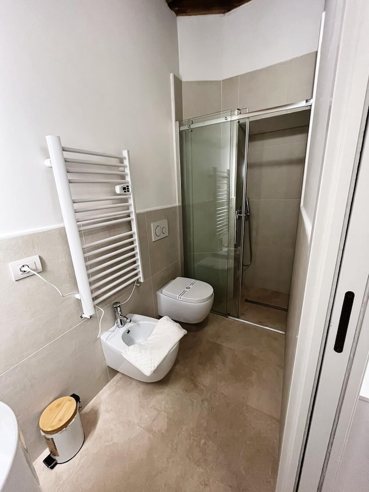 Luxury Apartment photo 3