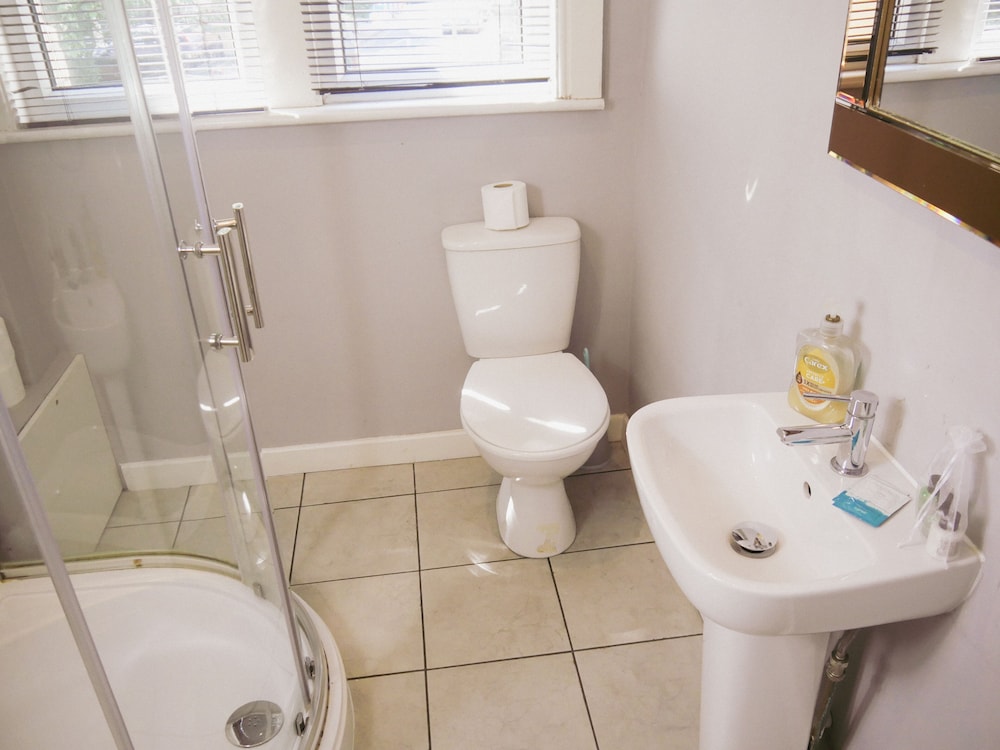 Suite, Ensuite (2) - Photo 7