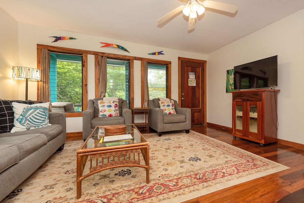 BARRACUDA HOUSE Cabin, 1 Bedroom, Resort View