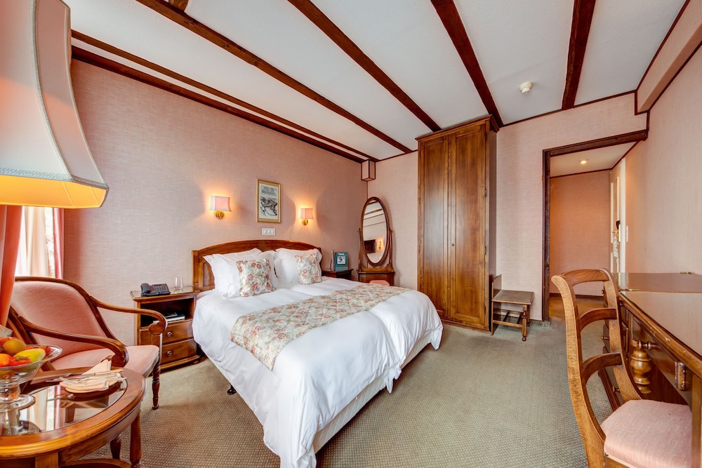 Deluxe Double Room - Photo 4