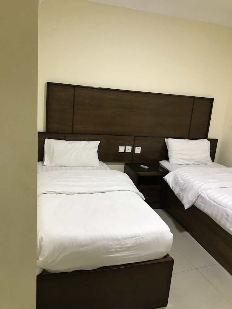 Basic Suite, City View photo 2