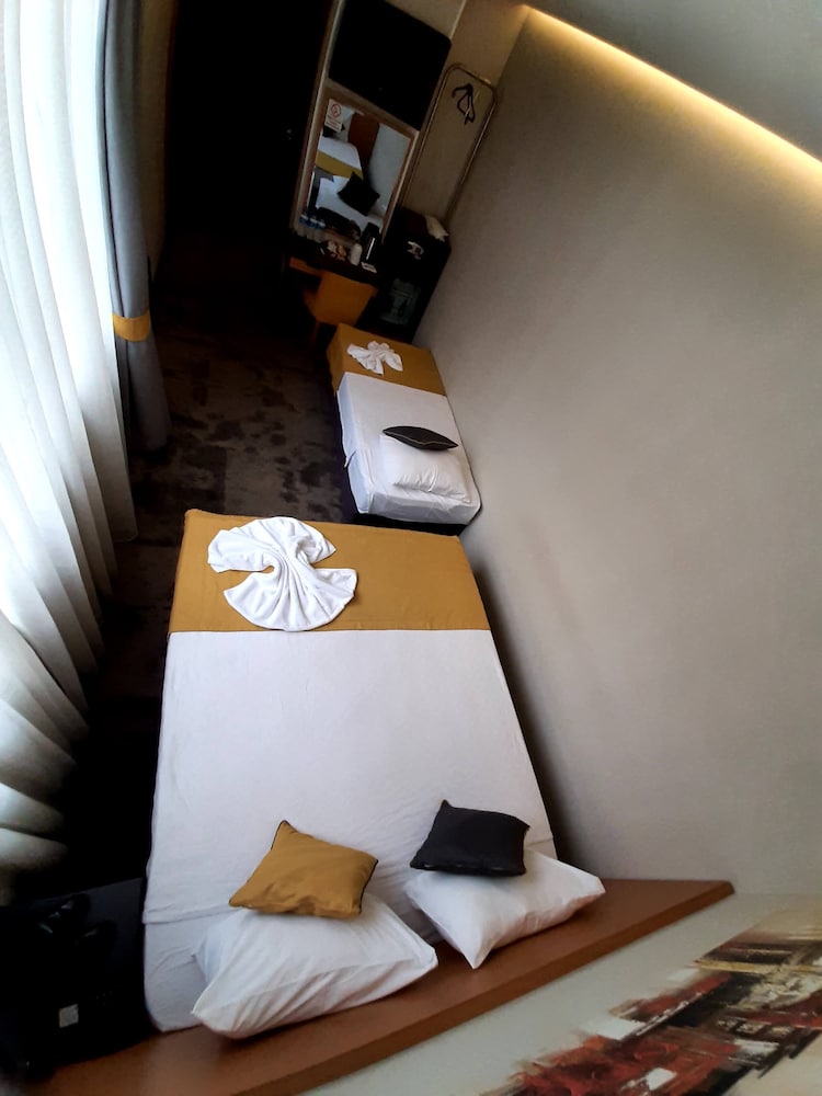 Standard Triple Room photo 2
