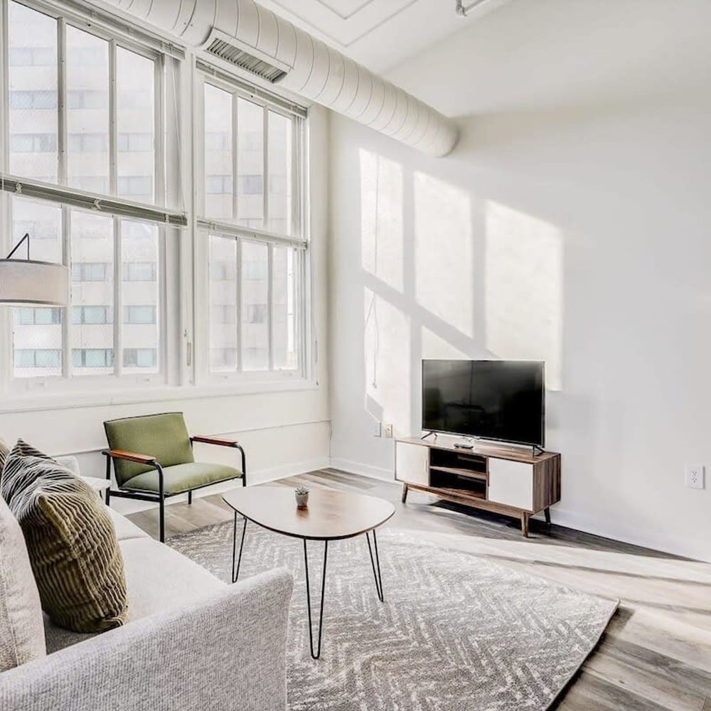 Cozysuites - 2BR With Direct Skybridge Access 5, Billede 41