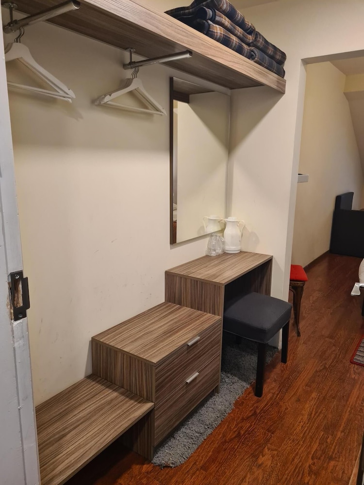 Family Room photo 1