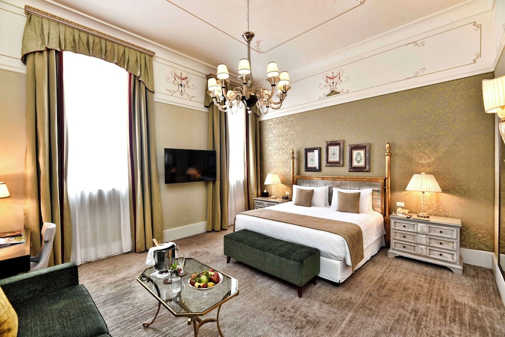 Junior Suite, Courtyard View (Garden) - Photo 9