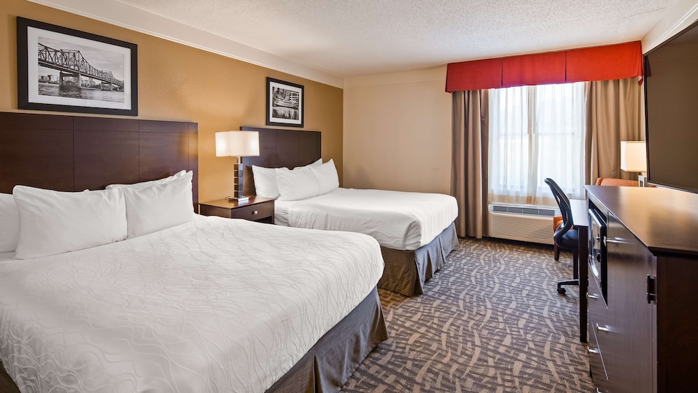 Suite, 2 Queen Beds, Non Smoking, Kitchenette photo 1