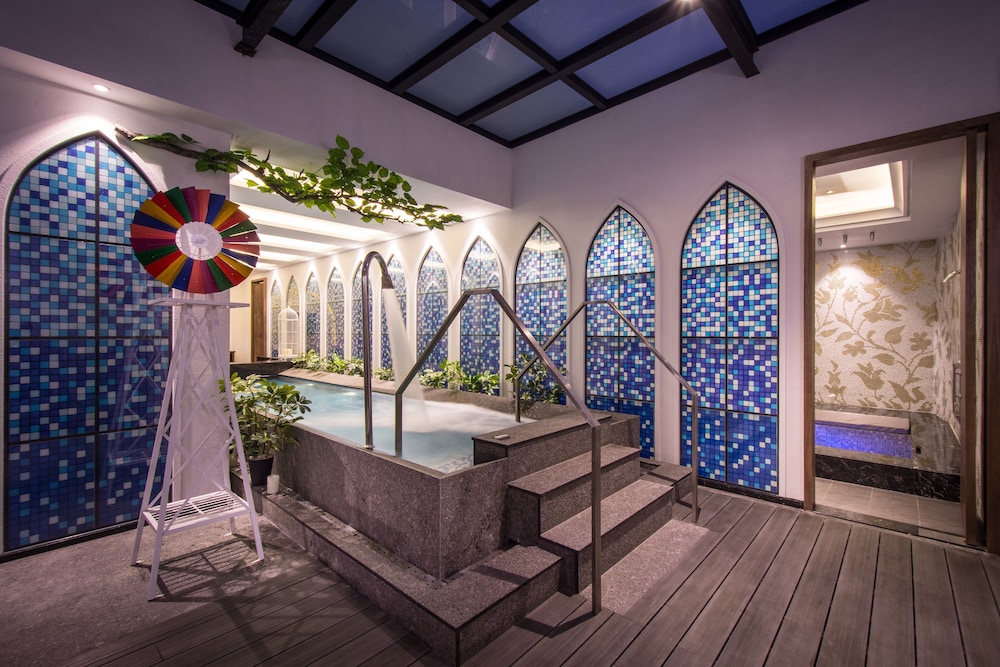 Deluxe Room, Private Pool (checkin after 21pm on Saturday),Stay over 2 nights need to pay extra photo 2