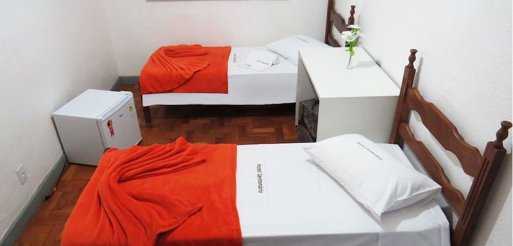 Triple Room, Multiple Beds photo 2