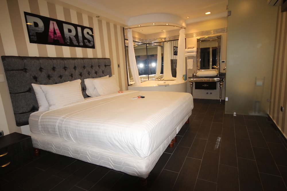 Romantic Room photo 1