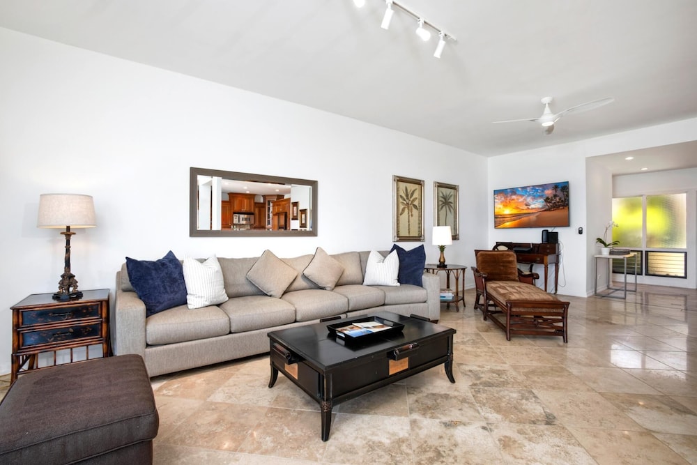 Condo, 2 Bedrooms, Balcony, Ocean View (KRV-2912) photo 3
