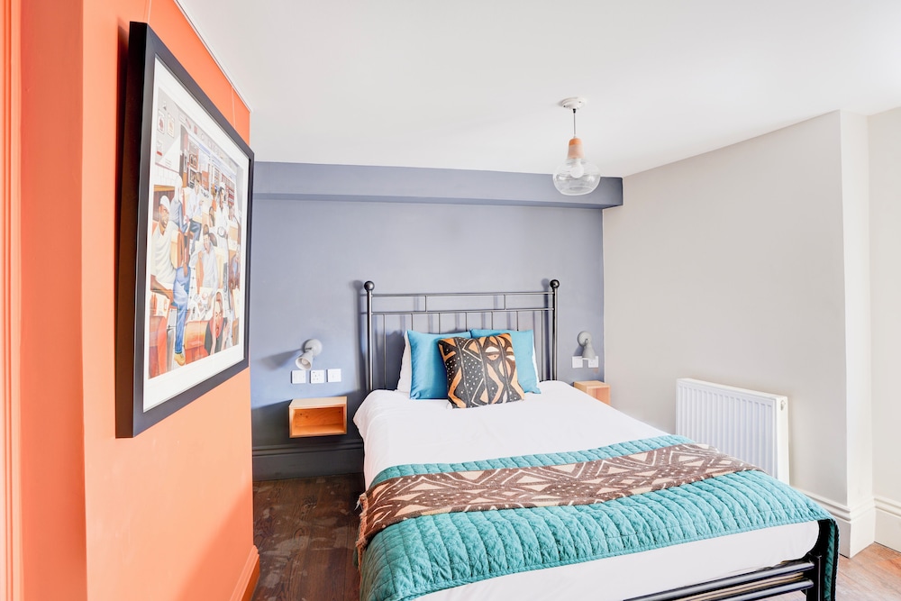 Standard Room, 1 Twin Bed (Shared Bathoom) photo 1