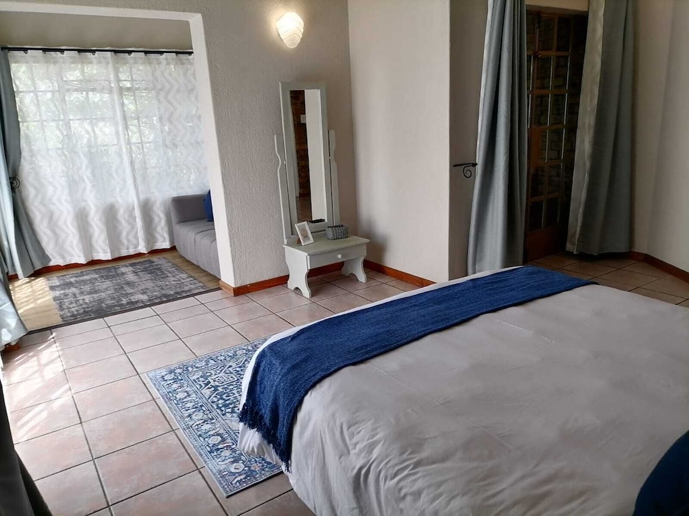 Standard Double Room, 1 Double Bed photo 2