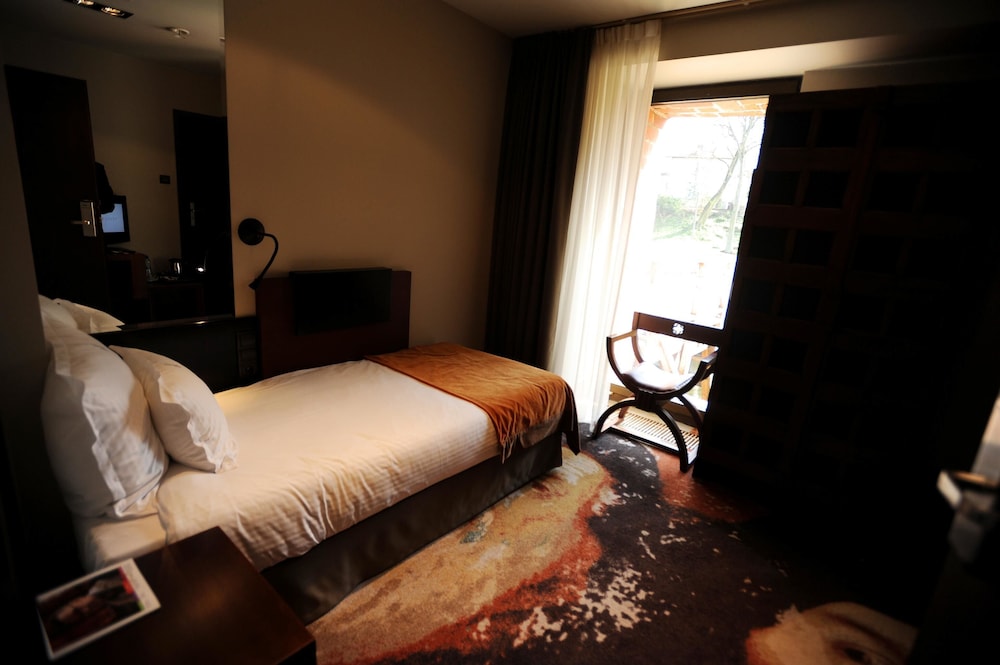 Single Room - Photo 2