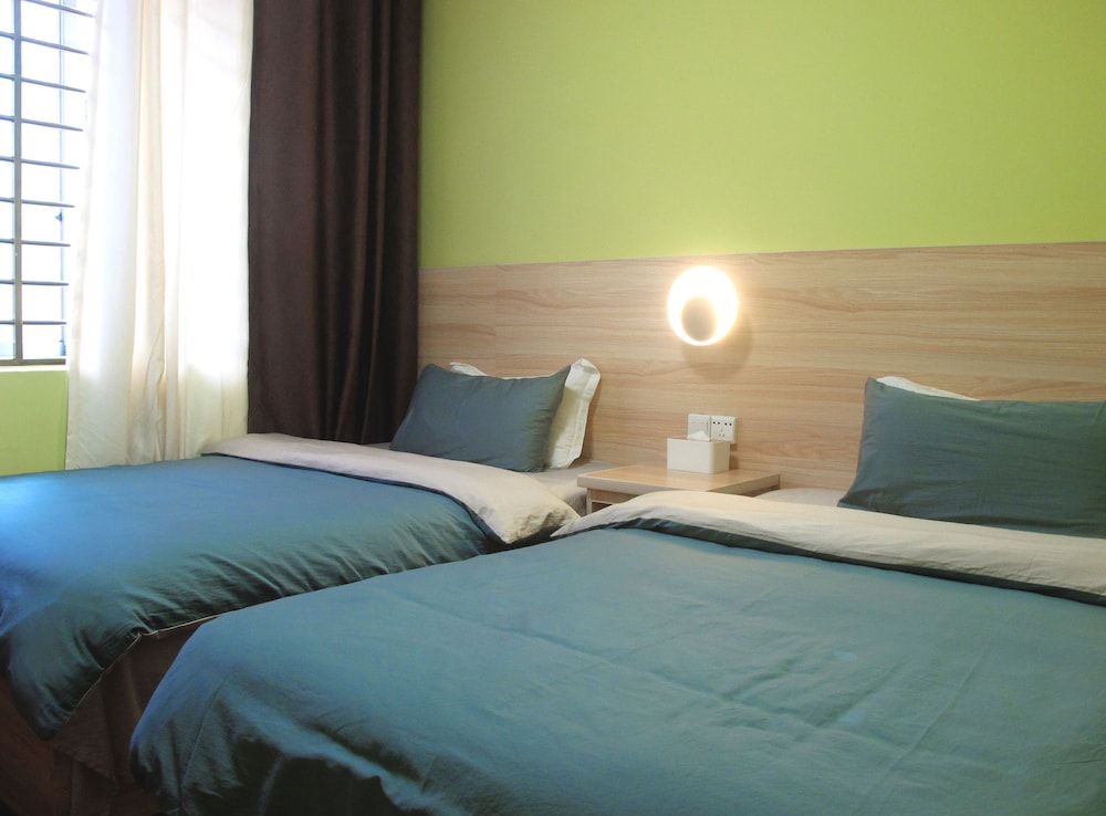 Standard Double Room, 1 Queen Bed photo 2