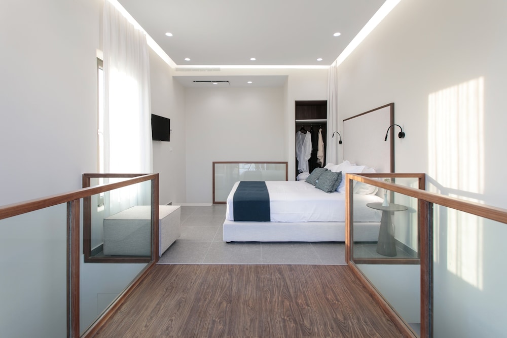 Premium Suite
