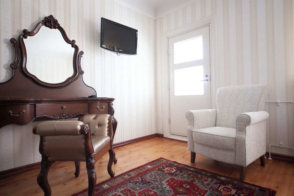 Deluxe Double Room, Balcony, Lake View photo 3