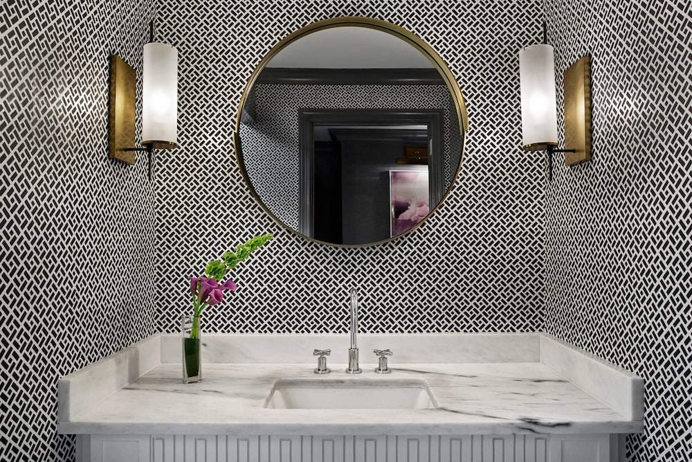 Suite, 1 Bedroom, Balcony