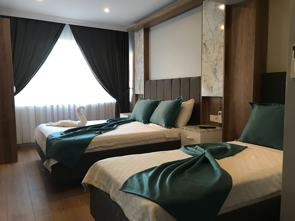 Standard Triple Room, Sea View