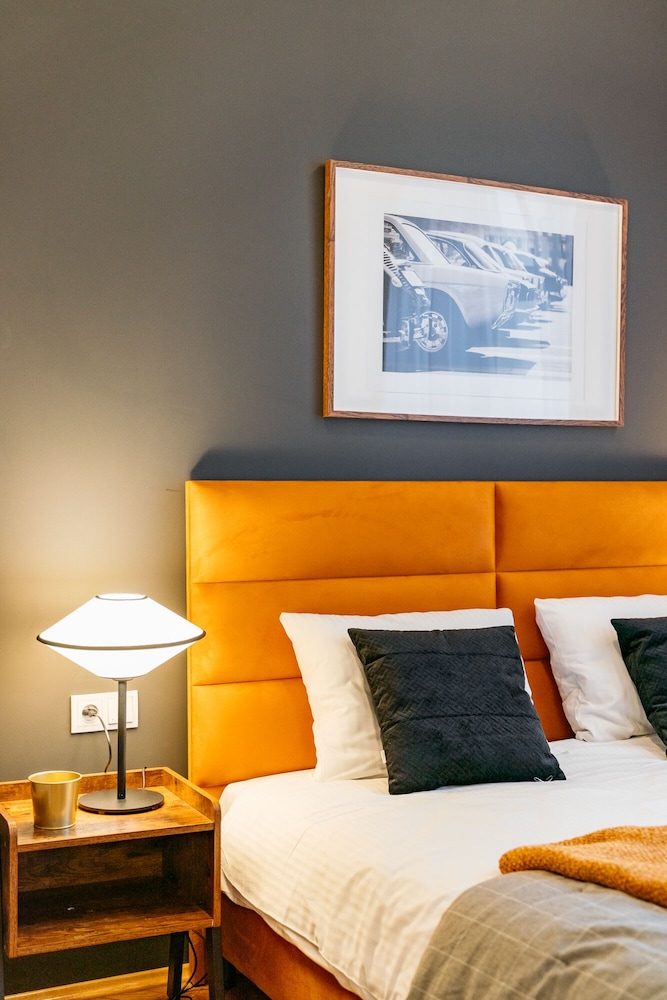 Classic Apartment photo 1