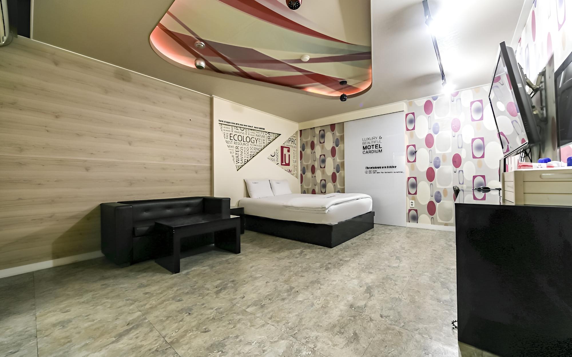 Room (Standard room) - Photo 6