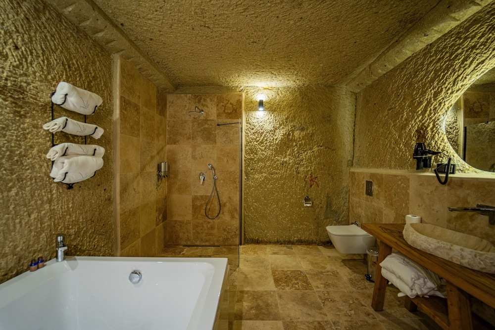 Elite Suite - Photo 3