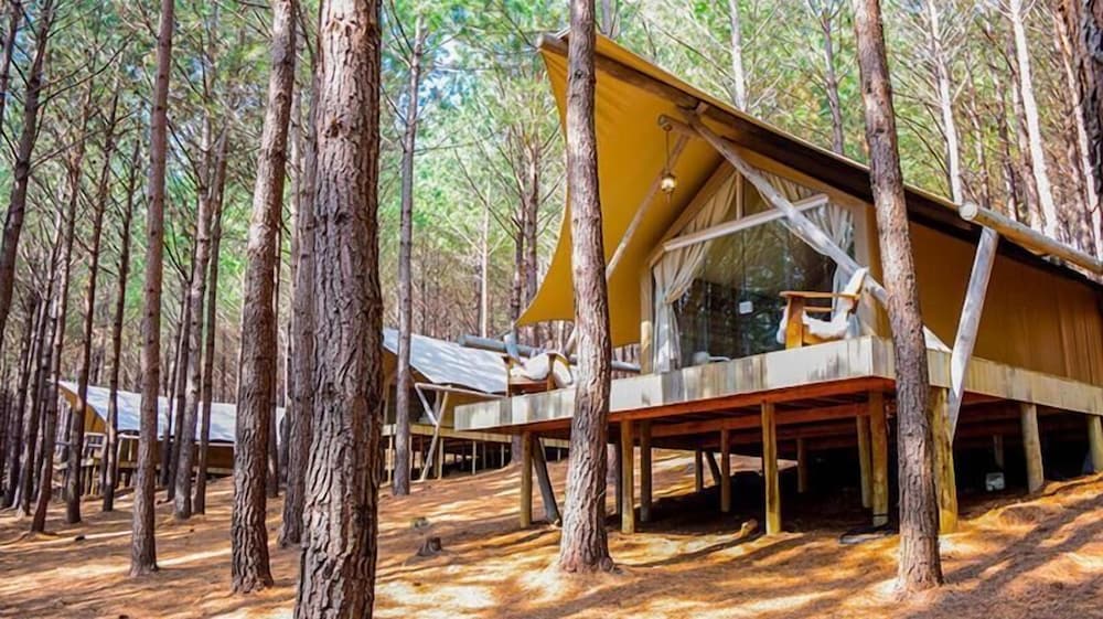 Romantic Cabin, 1 Queen Bed, Lake View - Photo 2
