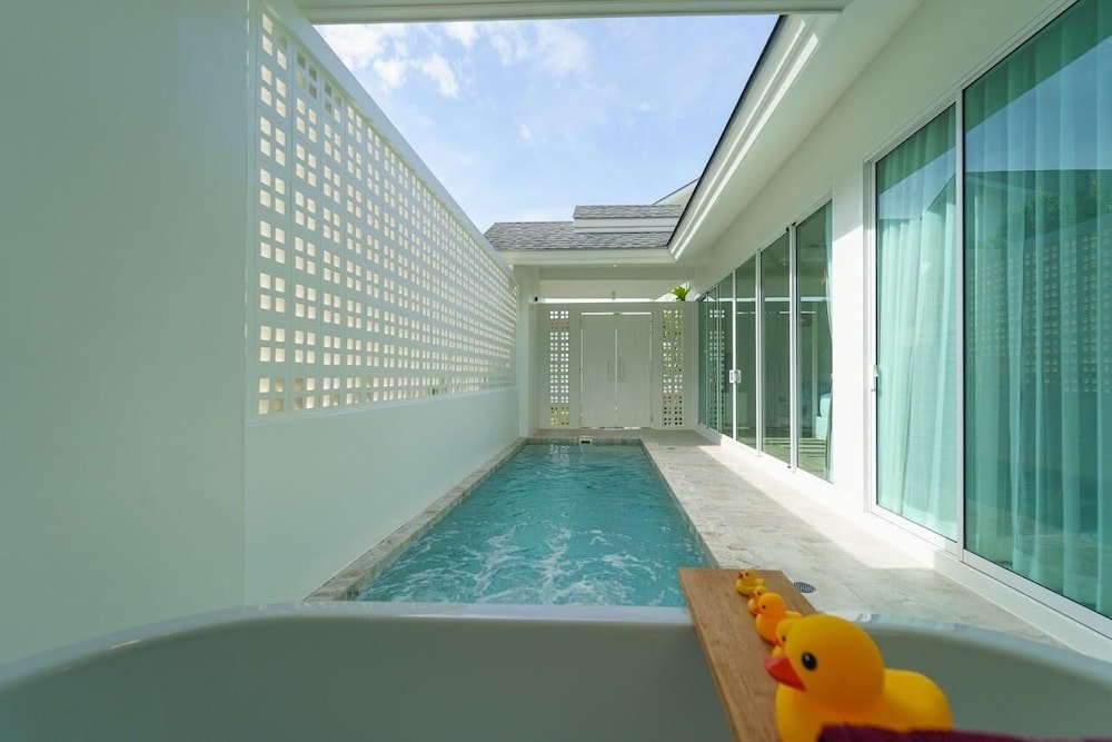Deluxe Pool Villa - Photo 4