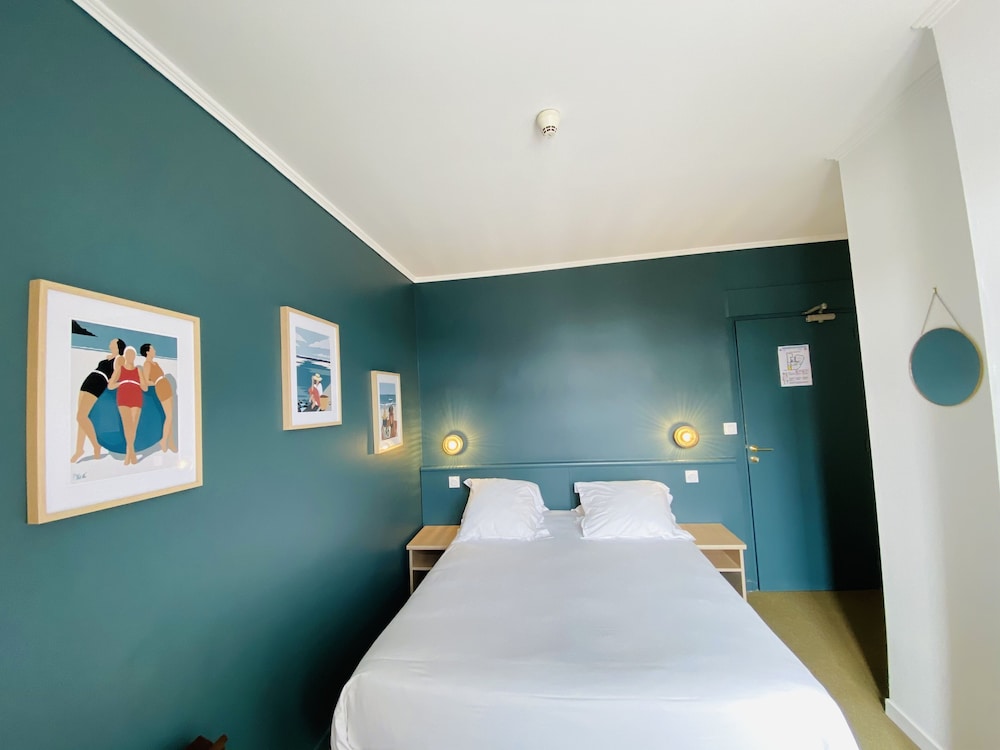 Standard Double Room photo 3