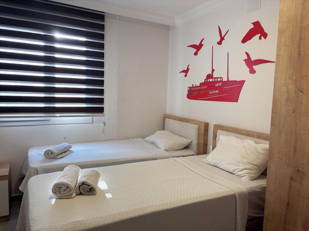 City Twin Room photo 3