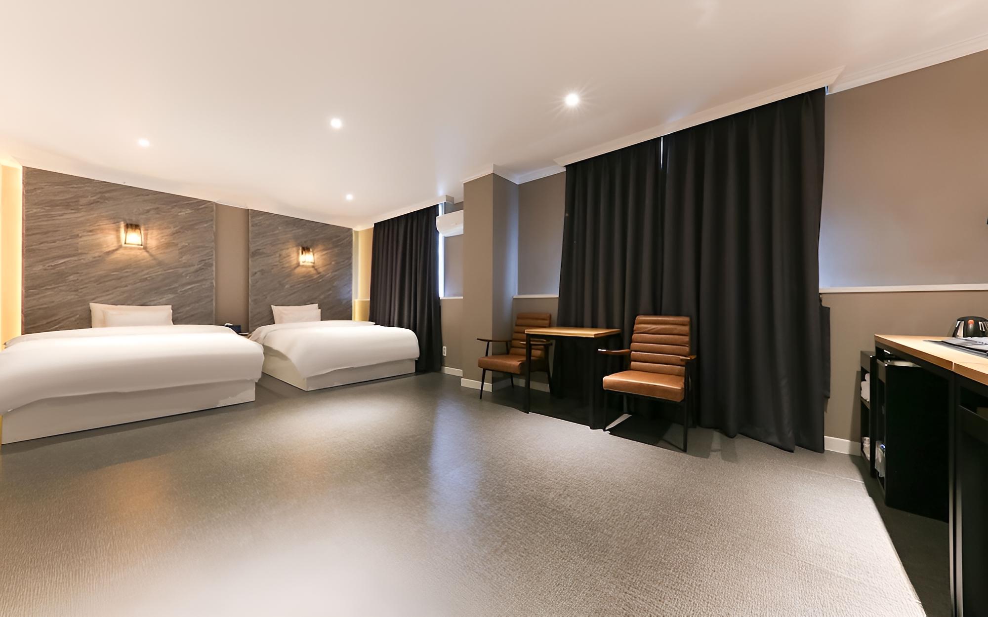 Room (Twin Bed PC Room (High Performing Har) photo 1