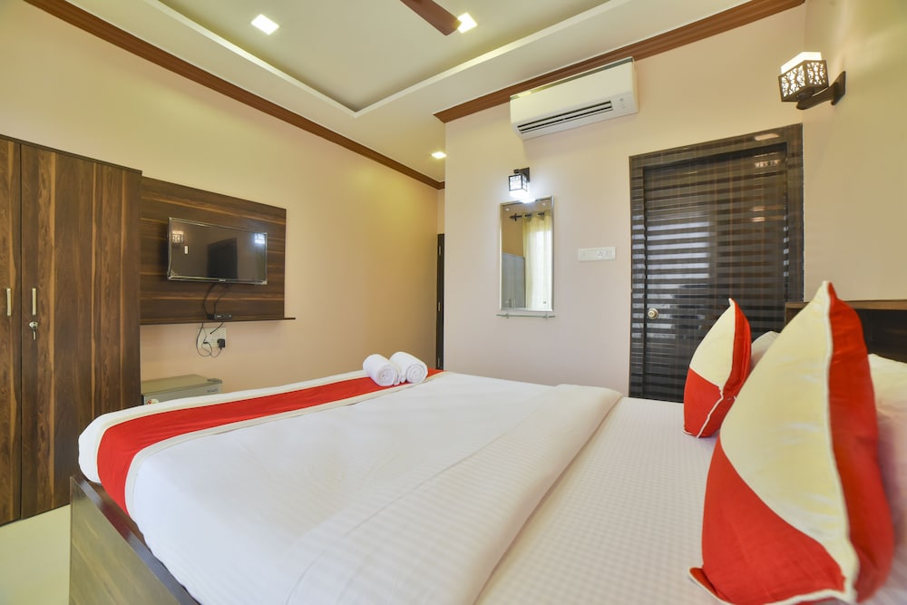 Deluxe Double Room, Hill View photo 1