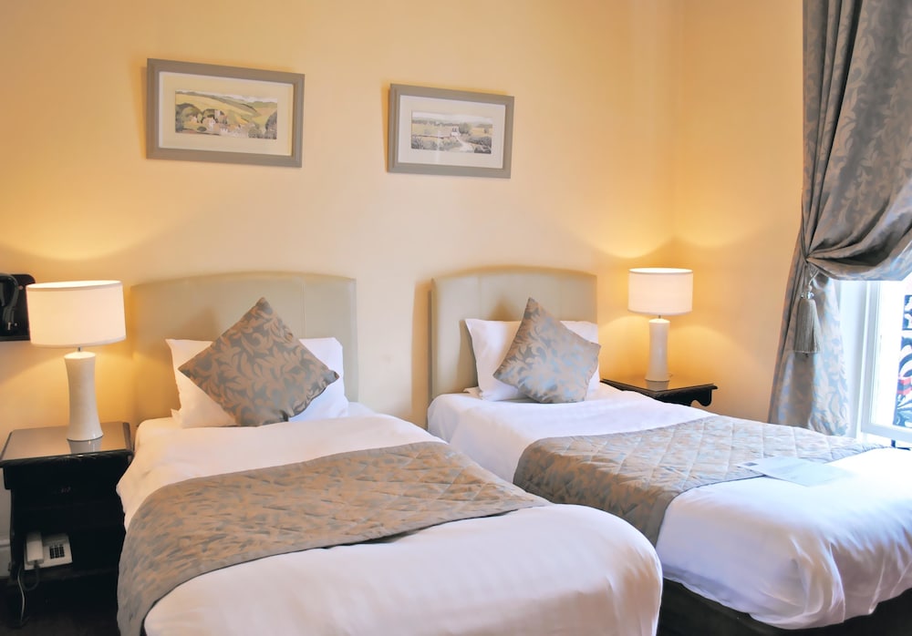Standard Single Room, 1 Twin Bed, Ensuite photo 2