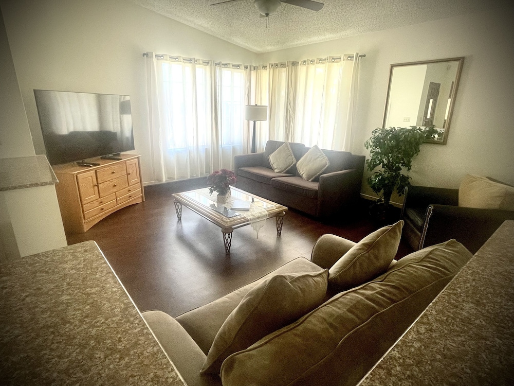 Family Villa, Multiple Beds (Villa Three, 300 Ft from Resort, 3 Be)