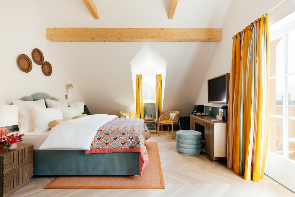 Family Suite, Lake View