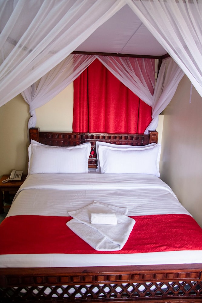 Standard Double Room, Balcony, City View photo 1