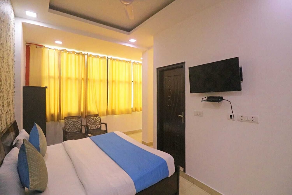 Superior Room, City View