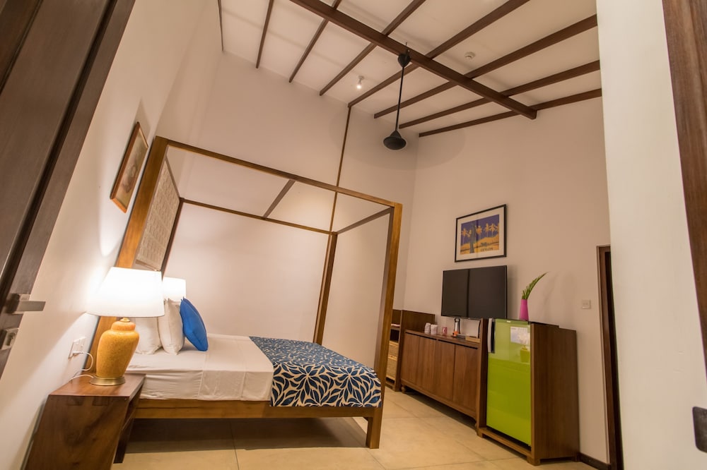 Deluxe Double Room, Multiple Beds, Refrigerator, Garden Area