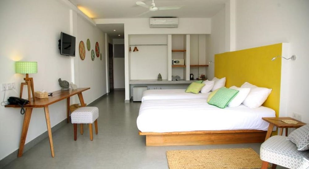 Deluxe Twin Room, Balcony, Sea View - Photo 2