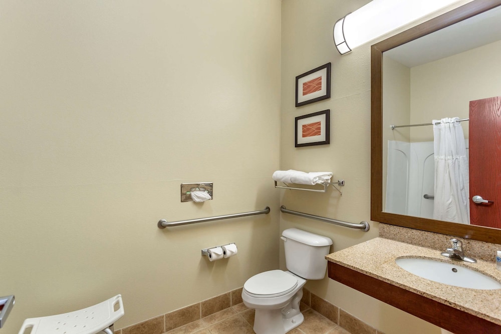 Suite, Multiple Beds, Accessible, Non Smoking