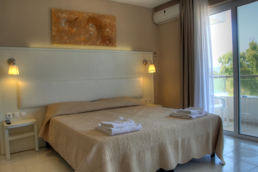 Double Room, Partial Sea View photo 1
