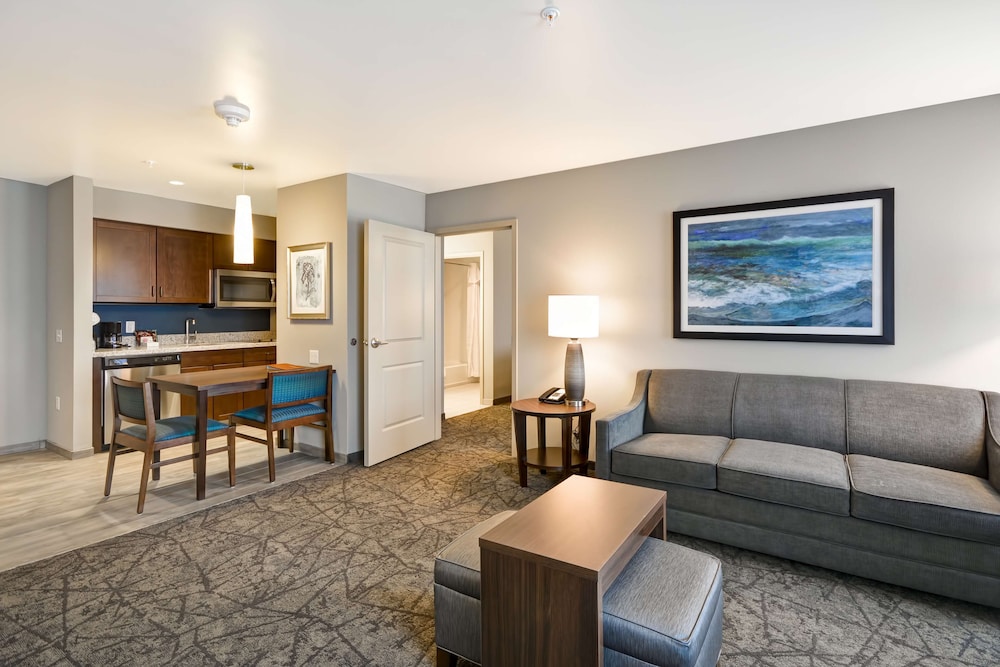 Suite, 2 Queen Beds, Accessible, Non Smoking