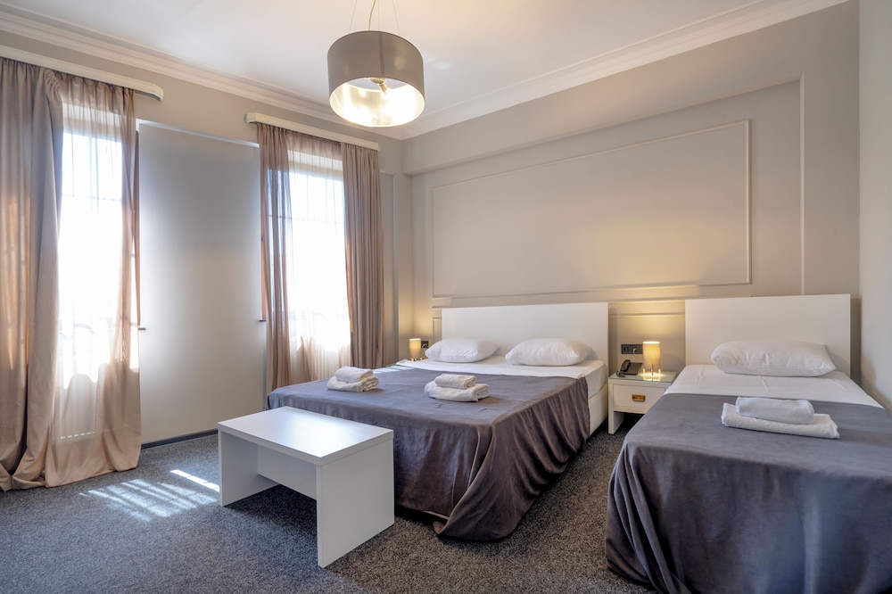 Two-Bedroom Suite photo 1