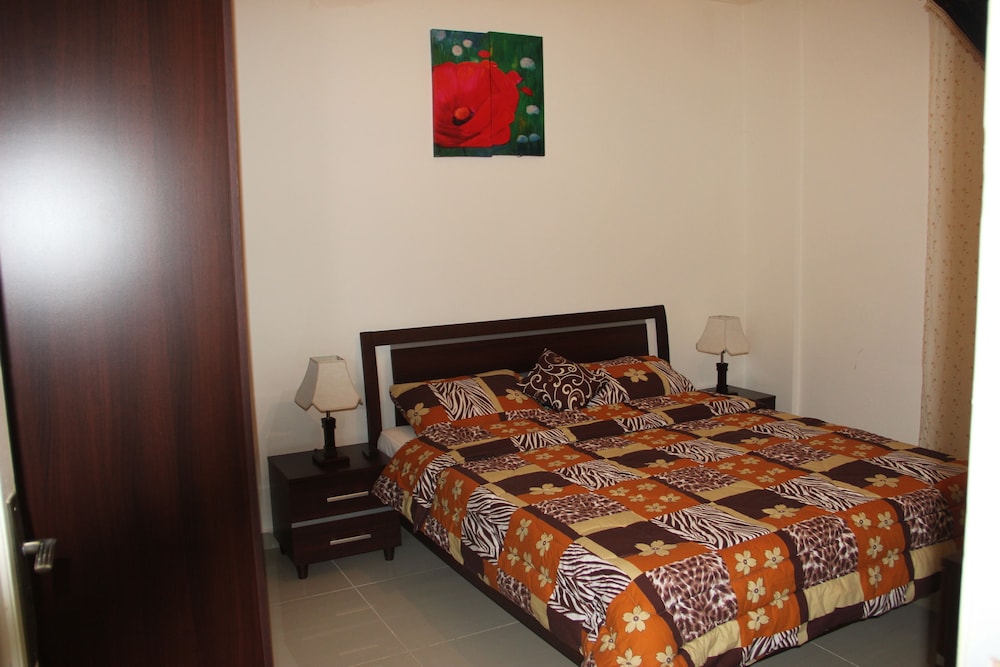 Apartment, 2 Bedrooms, Mountain View photo 2