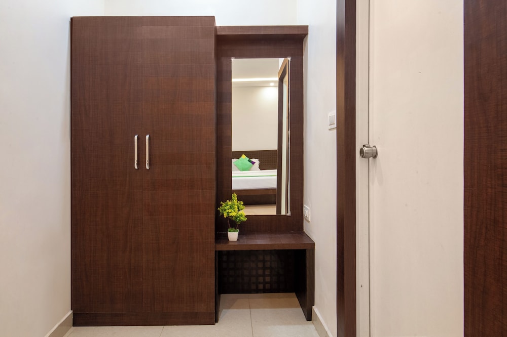 Deluxe Room - Photo 6