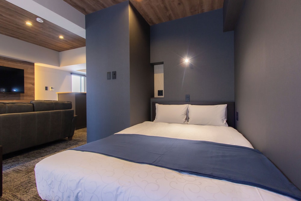 Classic Quadruple Room - Photo 6