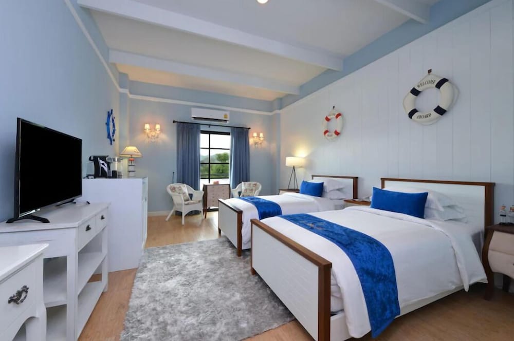 Deluxe Premium Twin Room