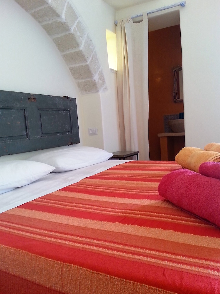 Villa, 2 Bedrooms (Trullolive)