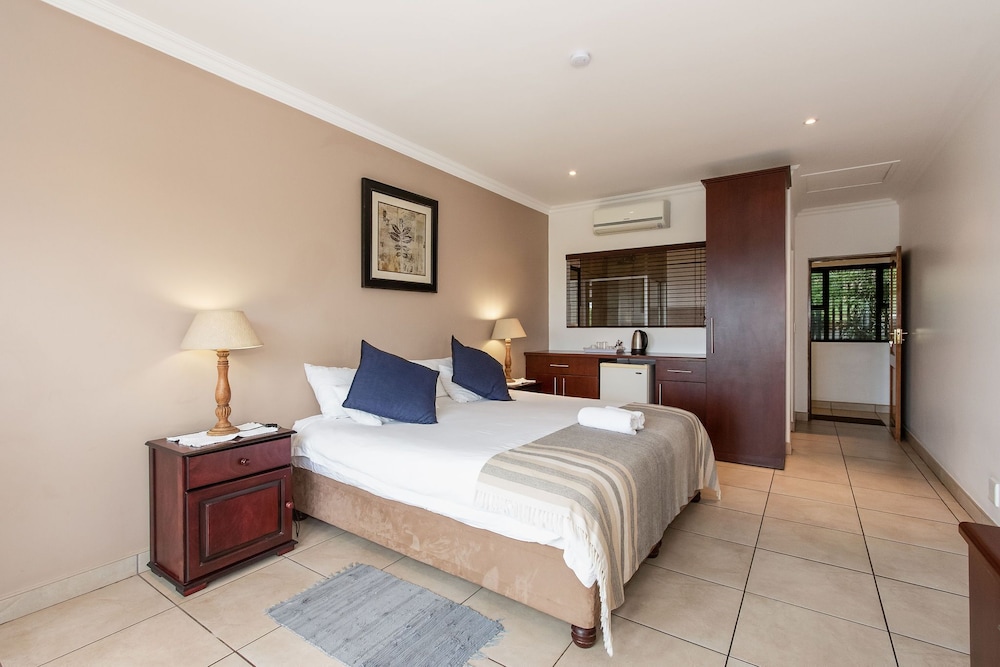 Twin Seaview Room No. 2 photo 3