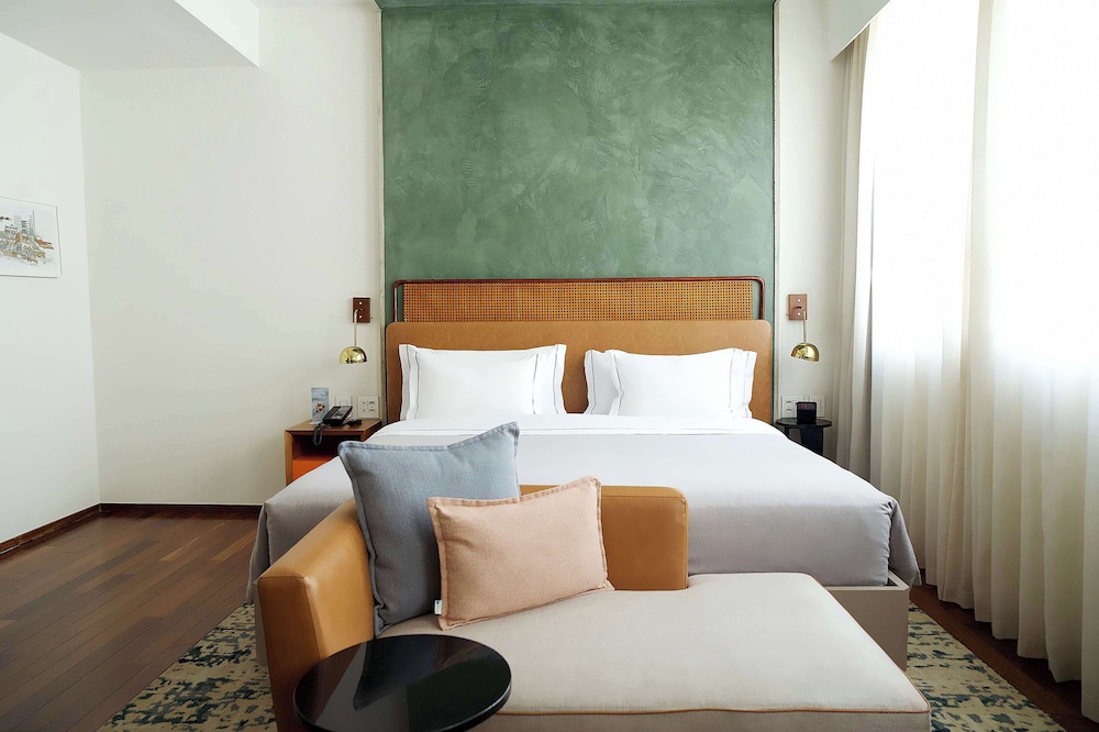 Superior Room, 1 King Bed - Photo 3
