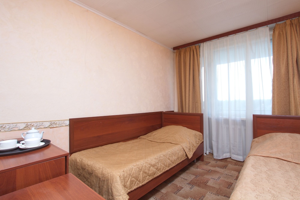 Standard Twin Room photo 2